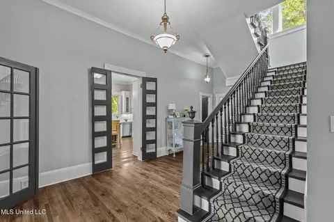 Entry Way - 818 Cannon Ave, Bentonia, MS 39040 photo 9 of 11