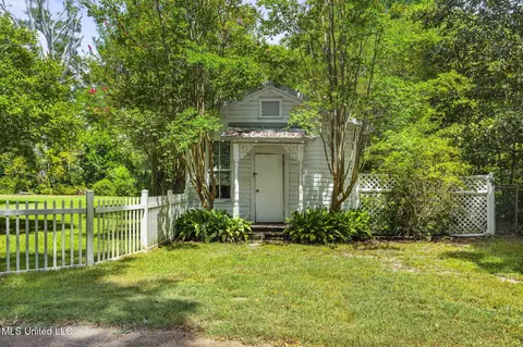 Exterior - 818 Cannon Ave, Bentonia, MS 39040 photo 22 of 34