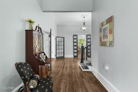 Entry Way - 818 Cannon Ave, Bentonia, MS 39040 photo 7 of 11