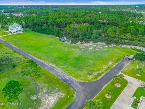 Ascot Drive, Biloxi, MS 39532 photo 7