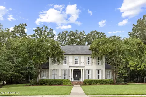 111 Cherry Laurel Ln, Ridgeland, MS 39157