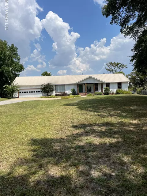 4345 Lake City Rd, Yazoo City, MS 39194