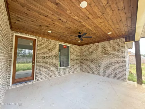 Exterior - 213 Wethersfield Dr, Florence, MS 39073 photo 1 of 2