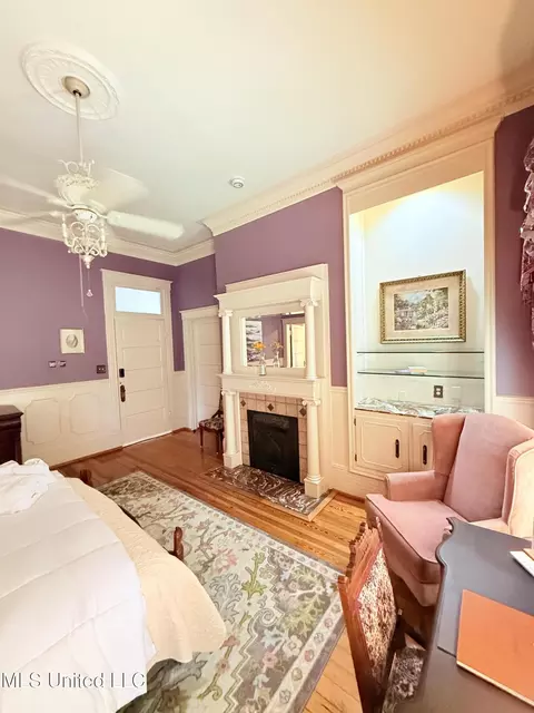 Bedroom - 433 S Main St, Grenada, MS 38901 photo 4 of 11
