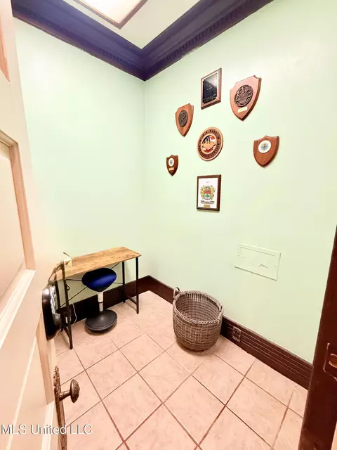 Other - 433 S Main St, Grenada, MS 38901 photo 3 of 19