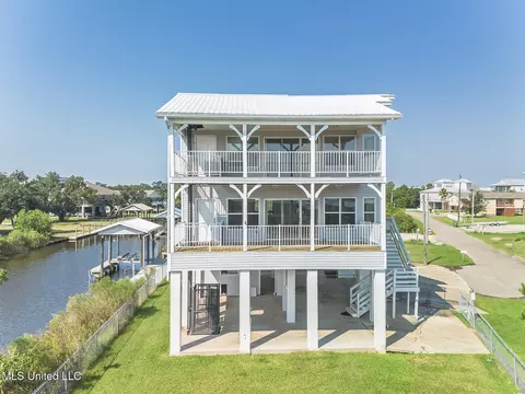 4001 S Nassau St, Bay Saint Louis, MS 39520
