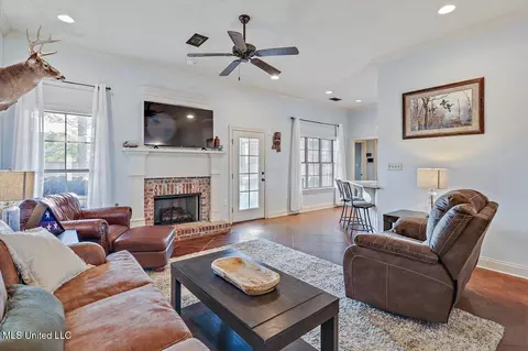 118 Cedar Green Dr, Canton, MS 39046 photo 7