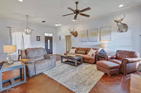 118 Cedar Green Dr, Canton, MS 39046 photo 8