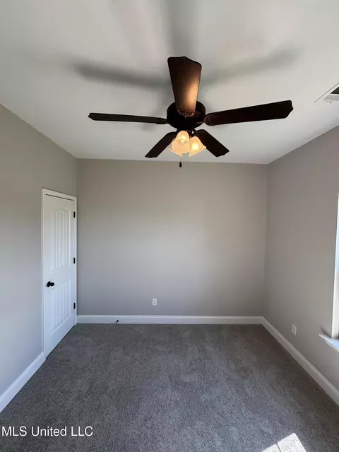 Bedroom - 204 Eagle View Dr, Senatobia, MS 38668 photo 5 of 7