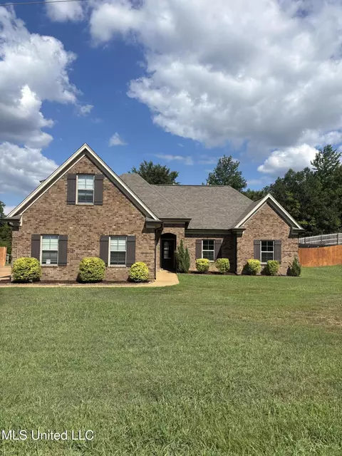 204 Eagle View Dr, Senatobia, MS 38668