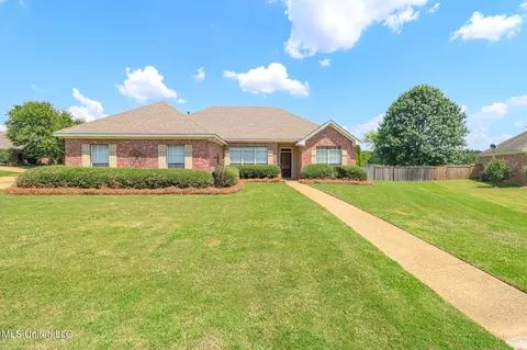 900 Glen Cv, Madison, MS 39110