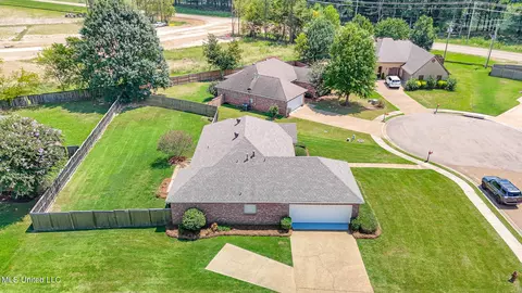 View/Area - 900 Glen Cv, Madison, MS 39110 photo 1 of 5