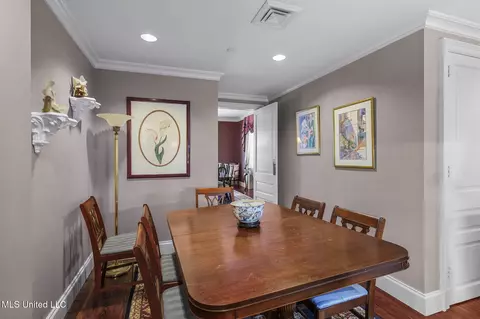 Dining - 1200 Meadowbrook Rd #11, Jackson, MS 39206 photo 6 of 6