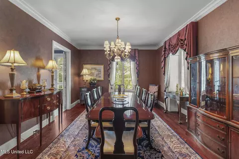 Dining - 1200 Meadowbrook Rd #11, Jackson, MS 39206 photo 4 of 6
