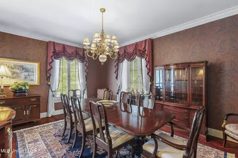 Dining - 1200 Meadowbrook Rd #11, Jackson, MS 39206 photo 2 of 6