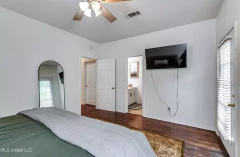 Bedroom - 117 Cape Charles, Brandon, MS 39047 photo 6 of 6