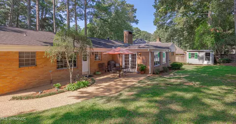 Exterior - 5328 Hialeah Dr, Jackson, MS 39211 photo 2 of 15