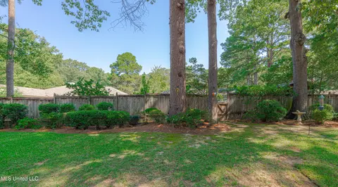 Exterior - 5328 Hialeah Dr, Jackson, MS 39211 photo 3 of 15