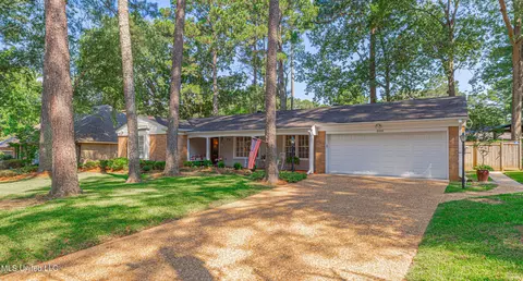 Exterior - 5328 Hialeah Dr, Jackson, MS 39211 photo 15 of 15