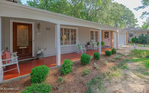 Exterior - 5328 Hialeah Dr, Jackson, MS 39211 photo 13 of 15
