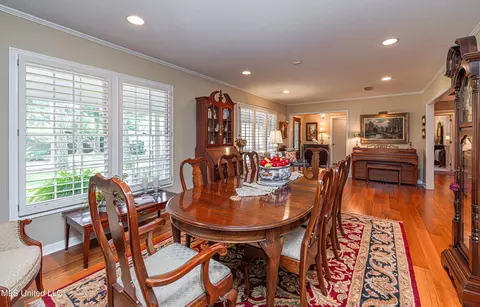 Dining - 5328 Hialeah Dr, Jackson, MS 39211 photo 2 of 5