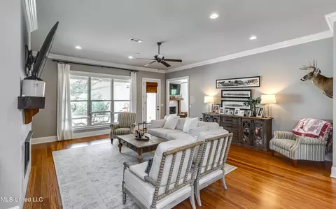 Living - 104 Carrington Dr, Madison, MS 39110 photo 1 of 8