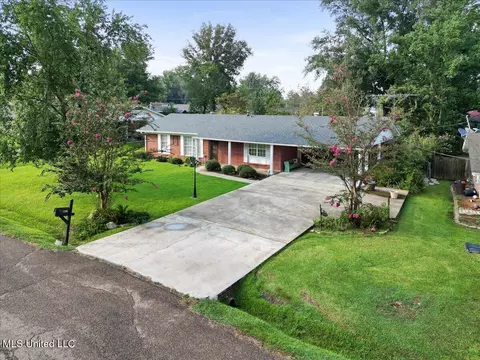 Exterior - 1210 Melwood Dr, Forest, MS 39074 photo 9 of 9