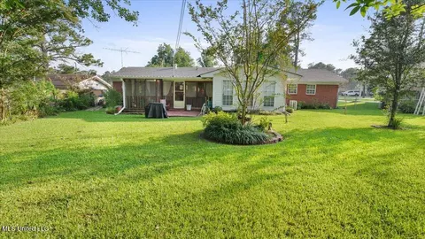 Exterior - 1210 Melwood Dr, Forest, MS 39074 photo 6 of 9