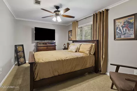 Bedroom - 27 Park Crest Pl, Jackson, MS 39211 photo 2 of 3