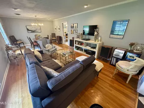 1432 Belle Glade St, Jackson, MS 39211 photo 4
