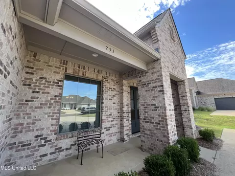 Exterior - 731 Glenwild Dr, Canton, MS 39046 photo 3 of 9