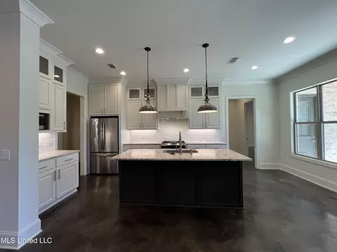 Kitchen - 731 Glenwild Dr, Canton, MS 39046 photo 1 of 12