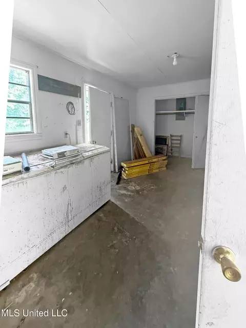 3415 Cato Rd, Braxton, MS 39044 photo 4
