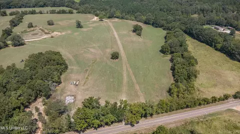 Peyton Road, Coldwater, MS 38618 photo 13