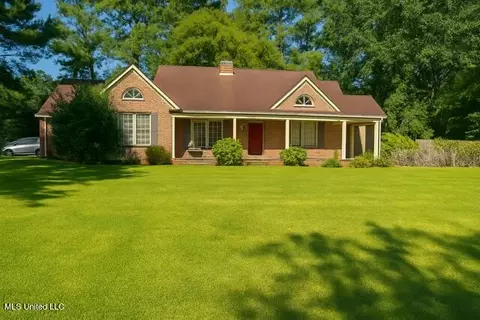 127 Lipford St, Tupelo, MS 38801