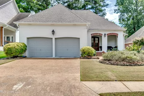 887 N Deerfield Dr, Canton, MS 39046