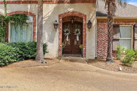 Exterior - 603 Brookfield Pl, Florence, MS 39073 photo 2 of 7
