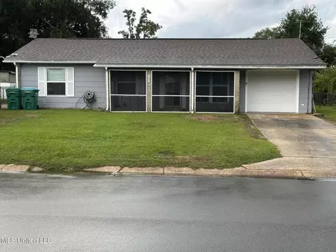 107 Estes St, Gulfport, MS 39503