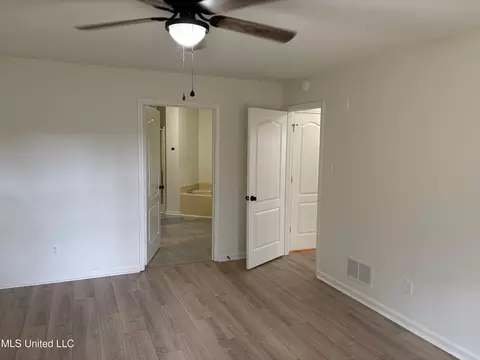 Bedroom - 120 N Parkway St, Hernando, MS 38632 photo 1 of 4
