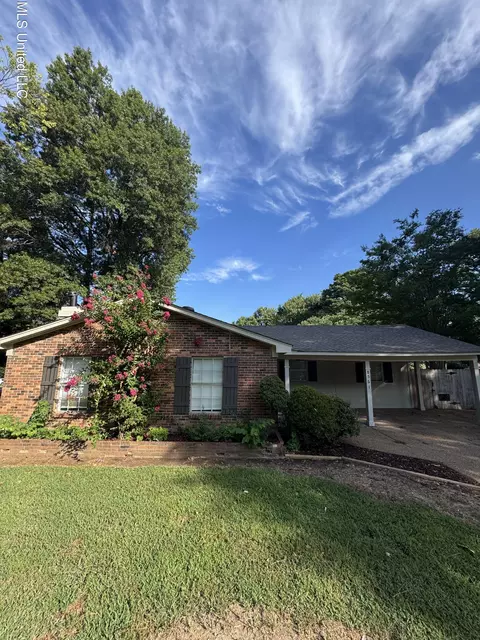 8561 Woodbine Dr, Southaven, MS 38671