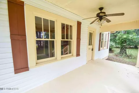 Exterior - 104 Overby St, Brandon, MS 39042 photo 1 of 2