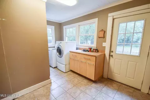 Other - 104 Overby St, Brandon, MS 39042 photo 3 of 7