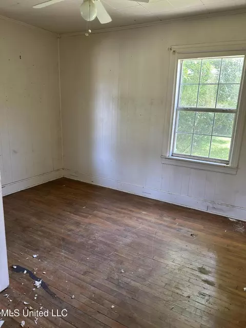 2008 Greater Ave, Biloxi, MS 39531