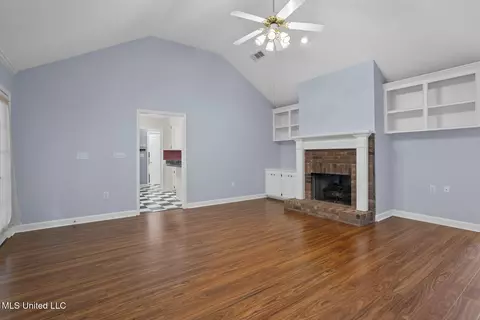 207 Meadowview Ln, Brandon, MS 39047 photo 6