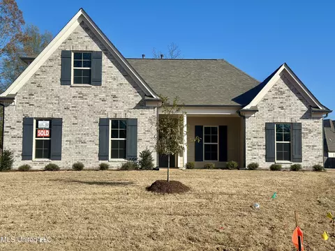 1738 Winningham Dr, Hernando, MS 38632