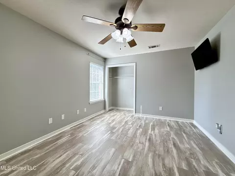 Bedroom - 306 Evergreen Way, Brandon, MS 39047 photo 2 of 3