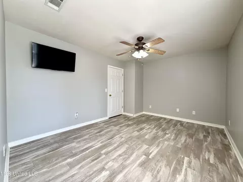 Bedroom - 306 Evergreen Way, Brandon, MS 39047 photo 3 of 3