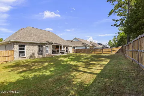 Exterior - 124 Seymour Dr, Madison, MS 39110 photo 11 of 12