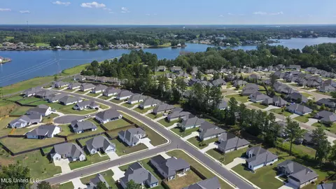 View/Area - 124 Seymour Dr, Madison, MS 39110 photo 2 of 6