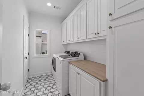 Other - 124 Seymour Dr, Madison, MS 39110 photo 8 of 14